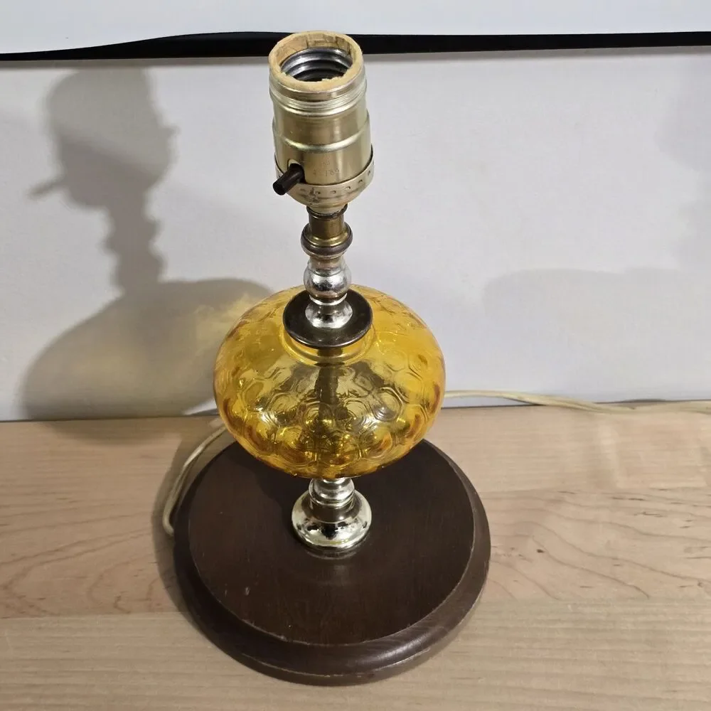 Vintage - Table Lamp - Amber Glass - Wood Base - Silvertone Post